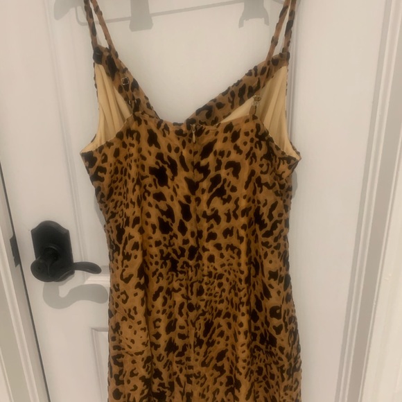 NWT Lulus leopard dress - Picture 2 of 6